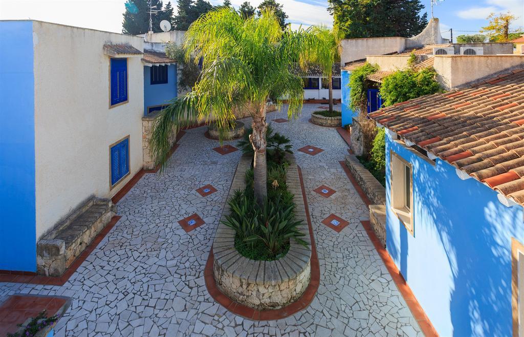 Borgo Marino Plemmirio Hotel Szirakúza Kültér fotó